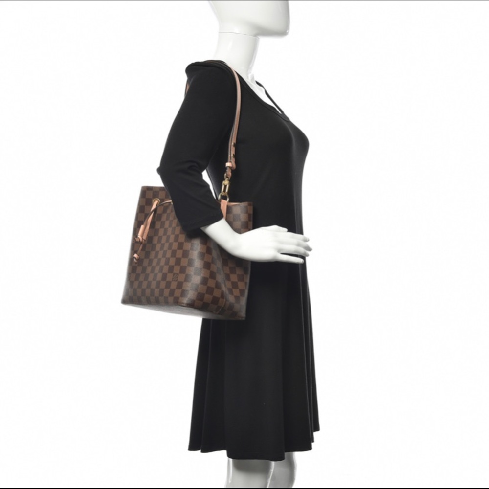 - Louis Vuitton Neono MM- Venus - Picture 8 of 14